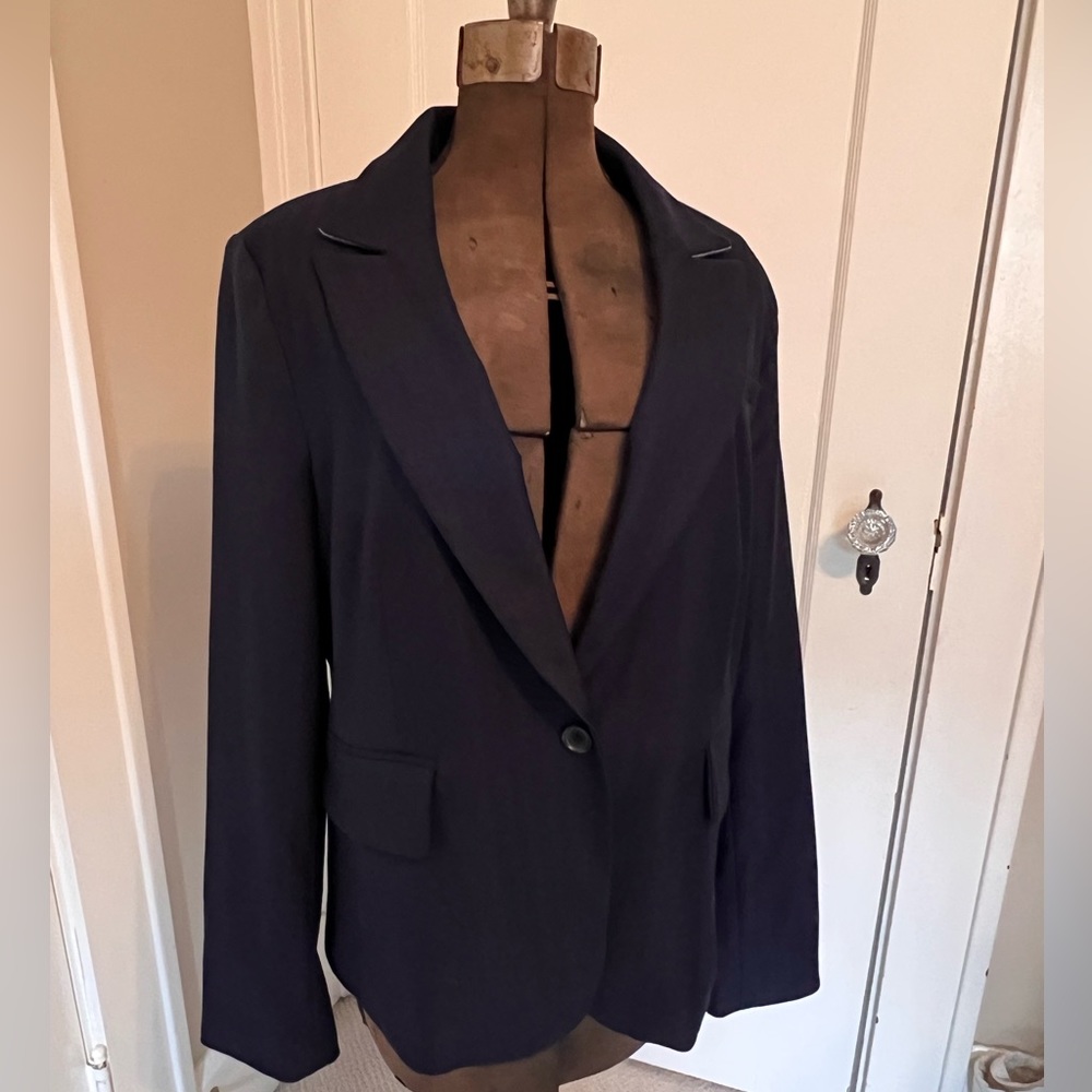 Banana Republic Navy Suit Jacket NWT